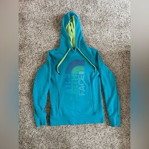North face pullover hoodie size XS